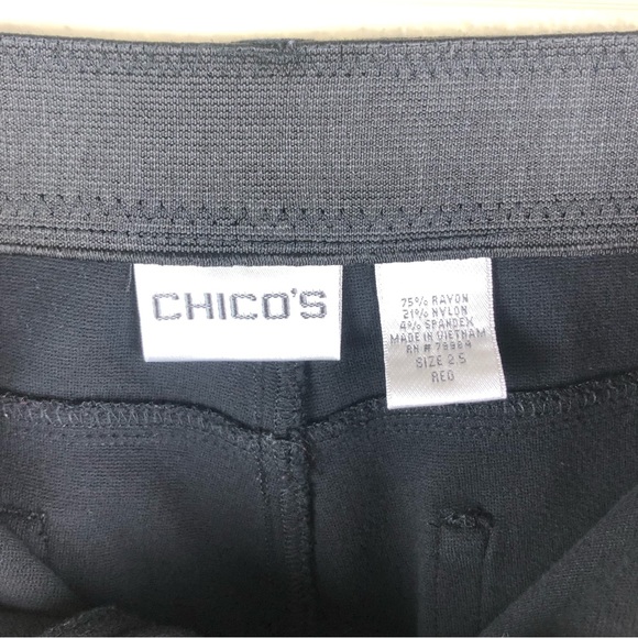 Chico’s Black Crop - Picture 4 of 6